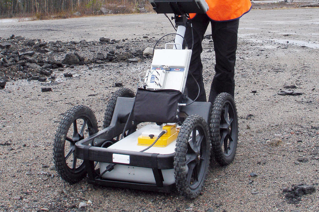 Edenhope Tourism will use ground-penetrating radar to search for unmarked graves in Edenhope Cemetery.