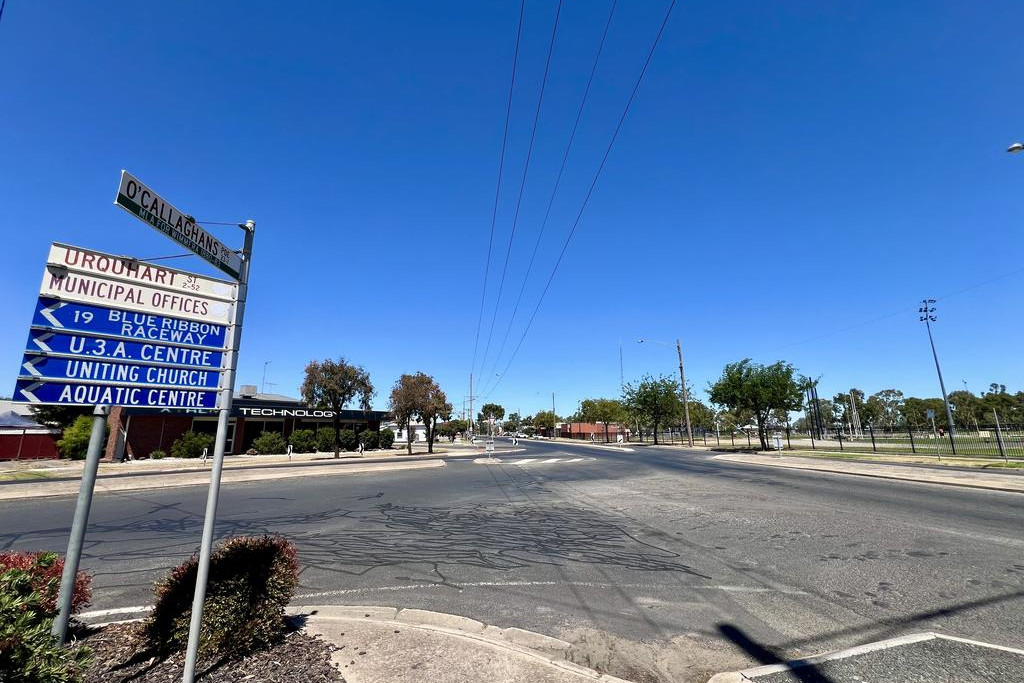 Horsham Rural City Council is inviting public feedback on a proposed roundabout at the intersection of O'Callaghans Parade, Bolton, and Urquhart Streets. Photo: TAYYAAB MASROOR