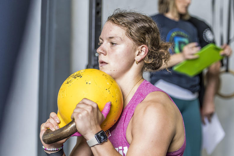 Weir eyes American competition - feature photo