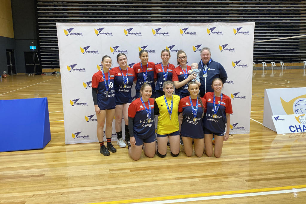 Volleyball Horsham's women's division one team took silver at the Victorian Country Volleyball Championships. Back row: Emily Hannan, Laelah Robertson, Tamikah Dockrill, Eadie and Frank Garth-Lindsay, David Berry. Front row: Kara Johnson, Sophie Quick, Cleo Baker, Paige Hemley.