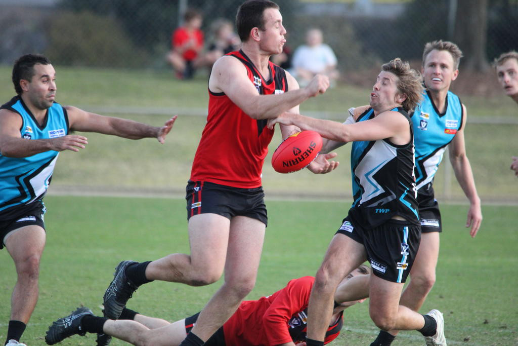 There was no where to hide for the Stawell Warriors, who lost to the improving Southern Mallee Thunder at home.