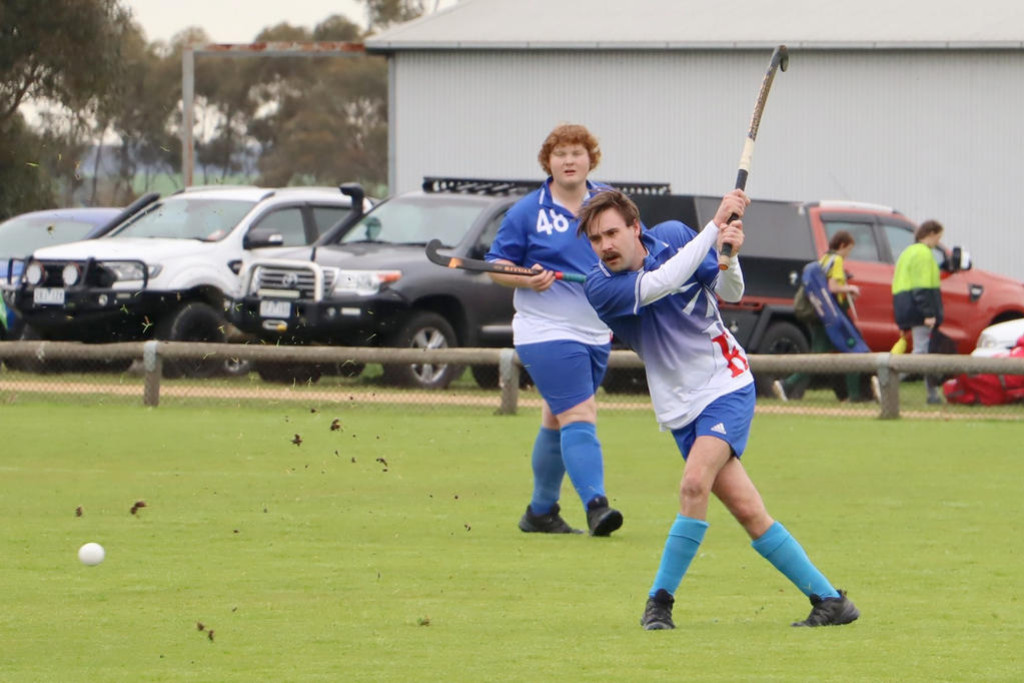 Kaniva Cobras’ Lachie Mills launches the ball out of defence, with Logan Krelle in support.