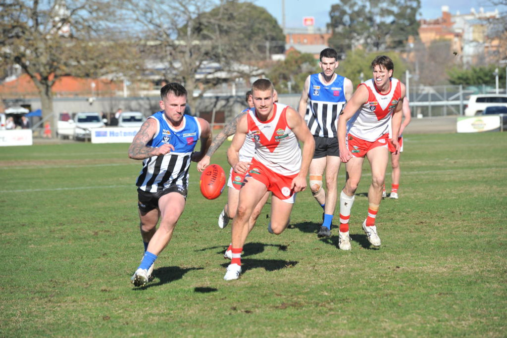 Ararat enjoyed a ruthless 72-point win over fifth-placed Minyip Murtoa, shows the ladder leaders are hitting top form at the right time.
