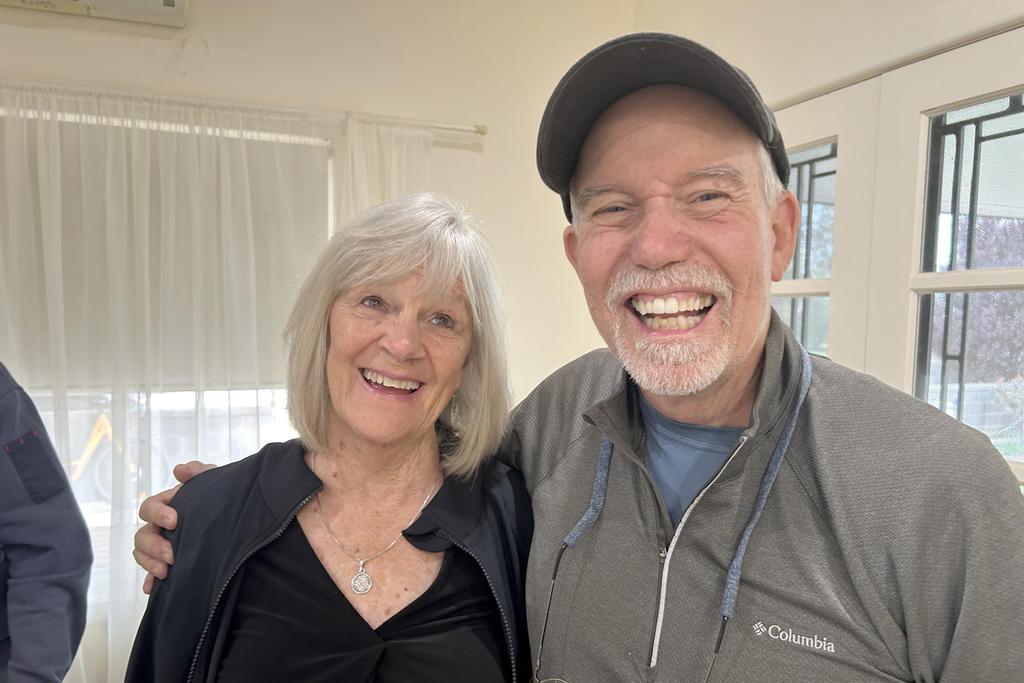 Brenda and Mark Klinkerman during their visit to Yaapeet.