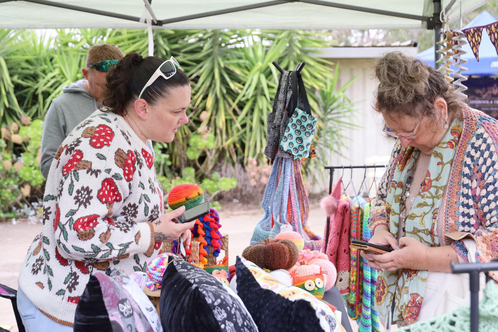 Ruth from Gloomy Girl’s Crocheted Creations came from Melbourne to have a stall at the market. Gilda Cassidy from Rainbow was one of her customers. Ruth is a great supporter of the market, as it was her only market this year.