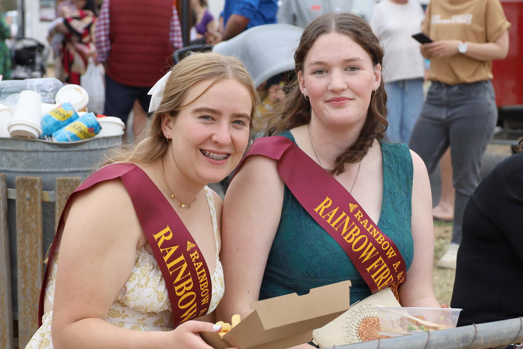 Sally Smith and Phoebe Bigham enjoyed their food after participating in the Show Girl event at the 2024 Rainbow Show. Photo: LES GRAETZ