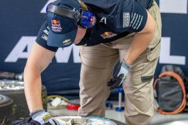 Selected through New Holland’s apprentice program, Jamie assisted with tyre prep, rim cleaning, nitrogen purging and car setup across the race weekend.