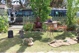 One of the houses with Halloween decor.