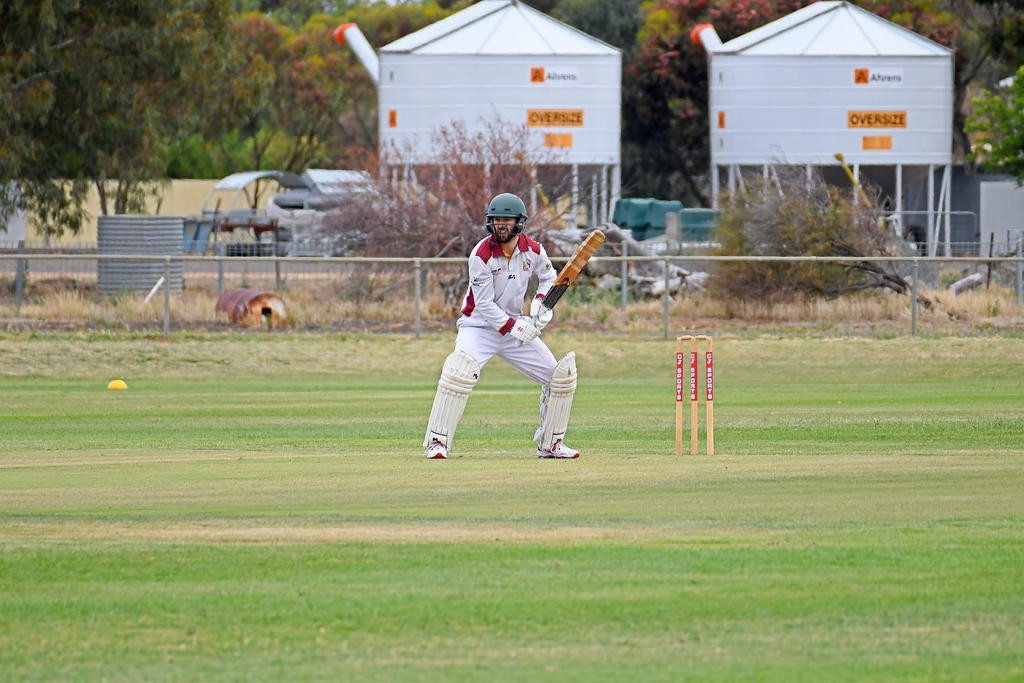 Brim KSH's Isaac McPherson smashed 18 boundaries on his way to an unbeaten 104 not out against the Bullants.