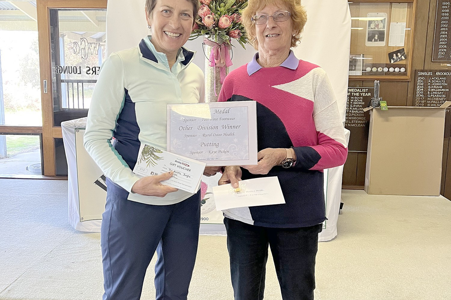 Wendy Hewitt had the top score in Division 1 on Wednesday, but it was Division 2's Kerry Oulton who had the top score and won the august Monthly Medal.