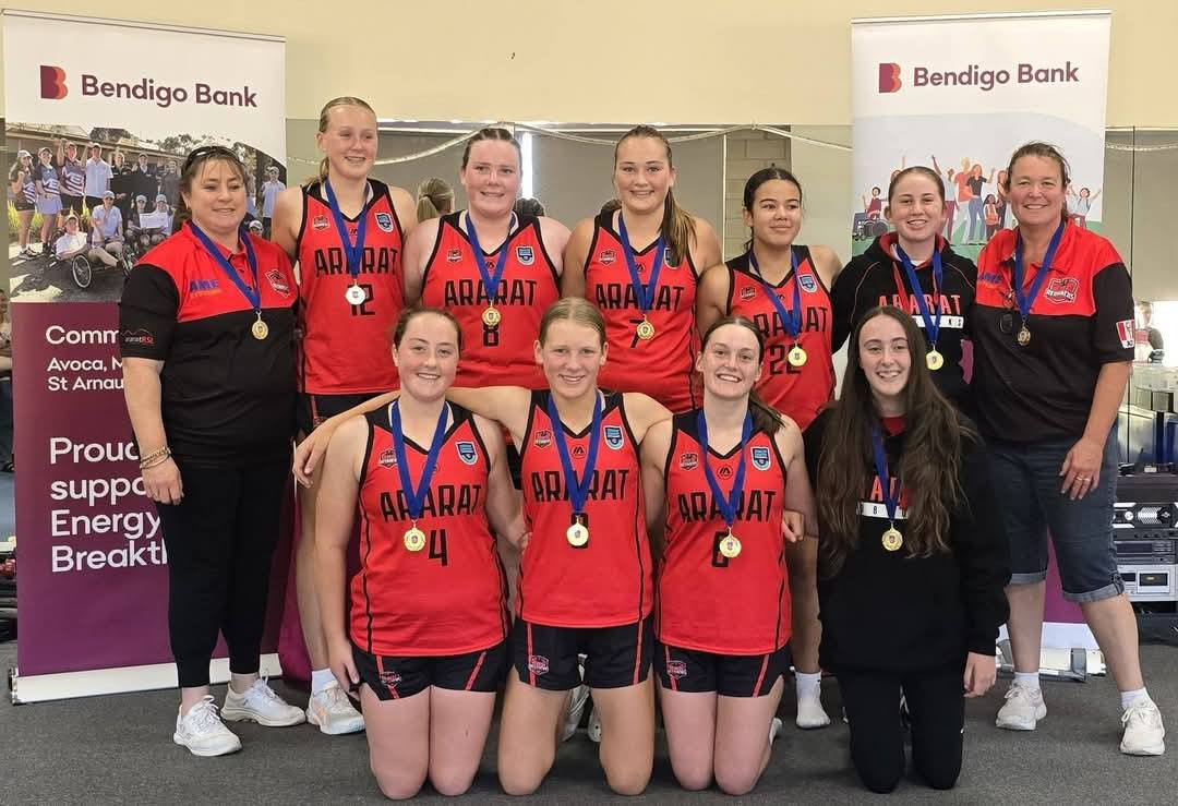 The winning Ararat Redback’s under-18 girls.