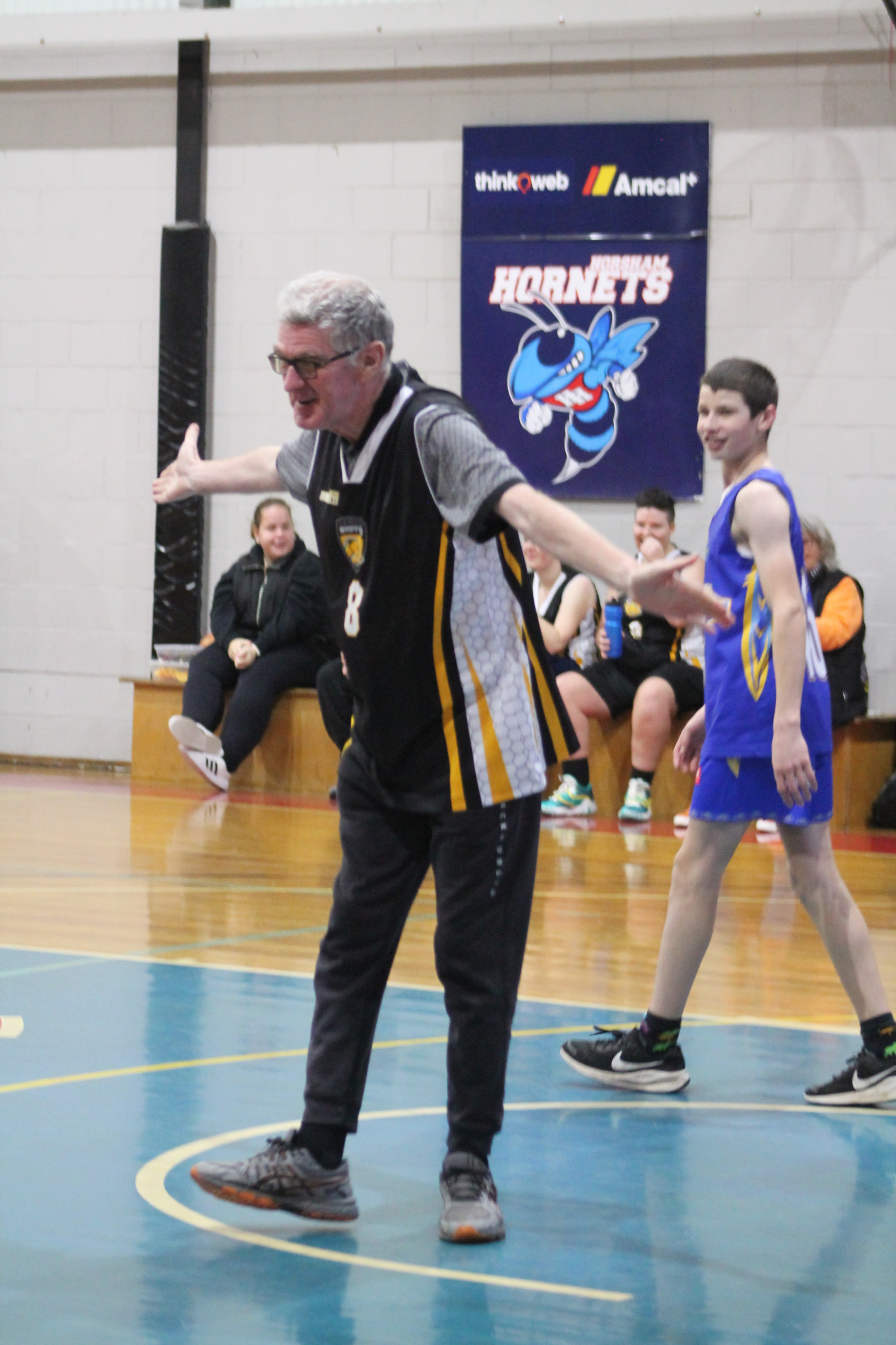 Whippets Damien Sheahan celebrates.