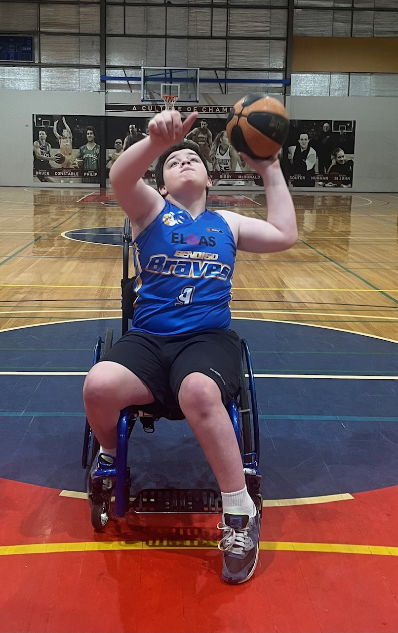 Mahli from Bendigo Braves practicing his shots!