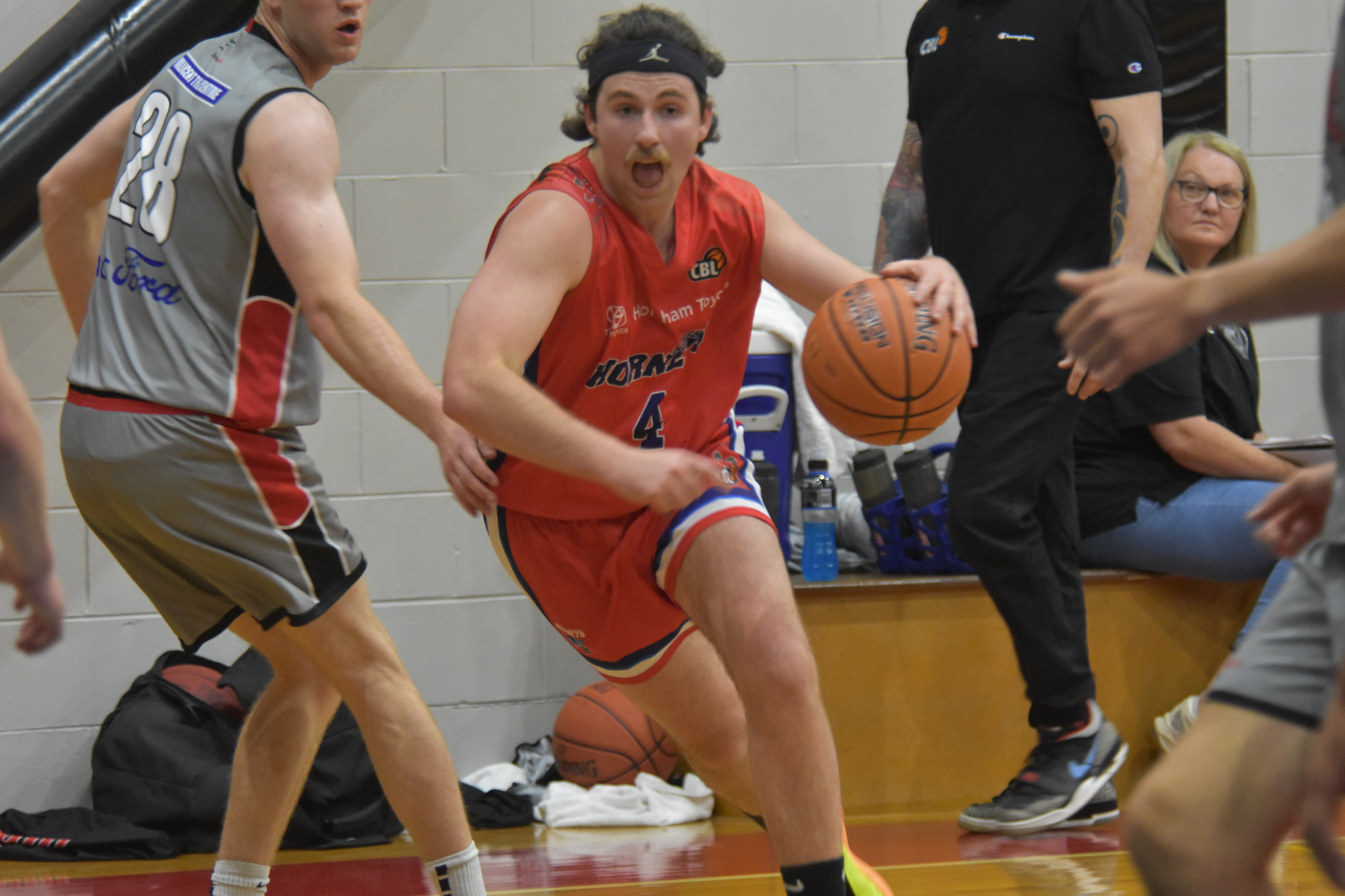 Hornets Mitch Martin led his team from the front. PHOTO: CHRIS GRAETZ