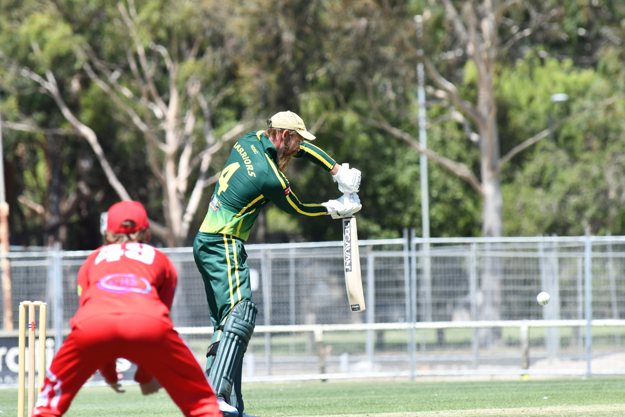 Warriors Nathan Alexander watches closely. PHOTO: CHRIS GRAETZ