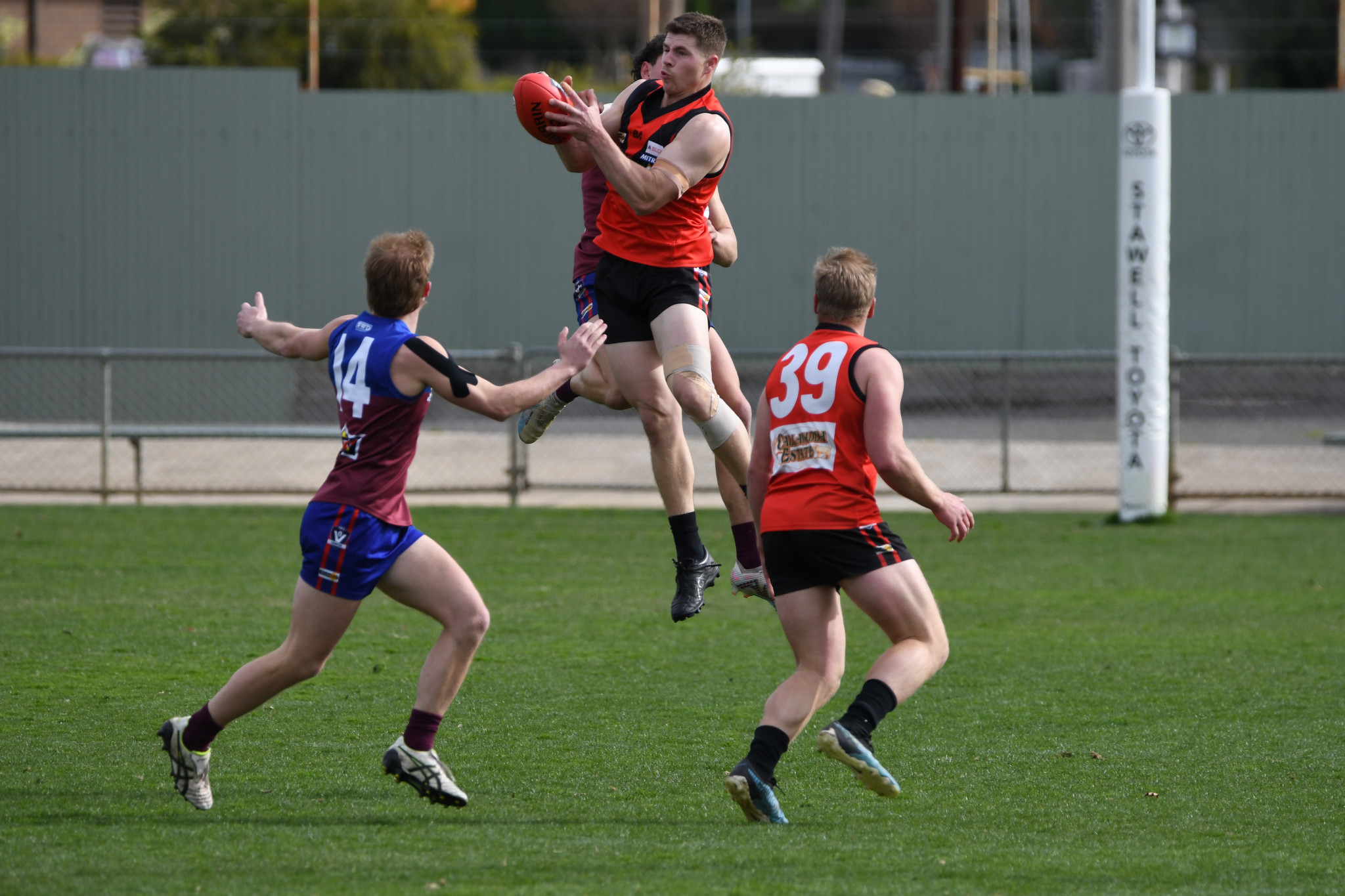 Warriors Cody Driscoll takes a strong mark. PHOTO: STEPHEN WALKER