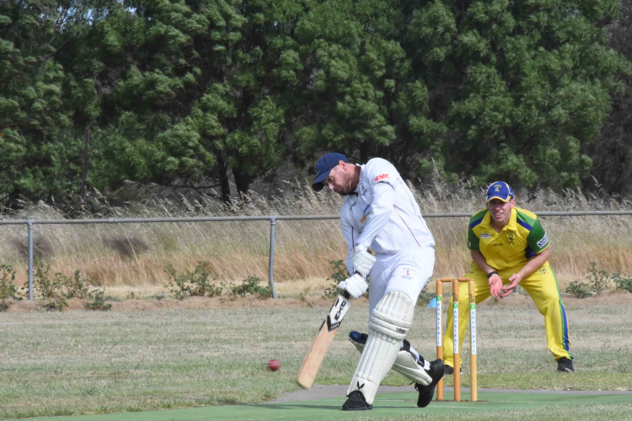 Justtin Combe in action for the Bullants against Dimboola. PHOTO: CHRIS GRAETZ