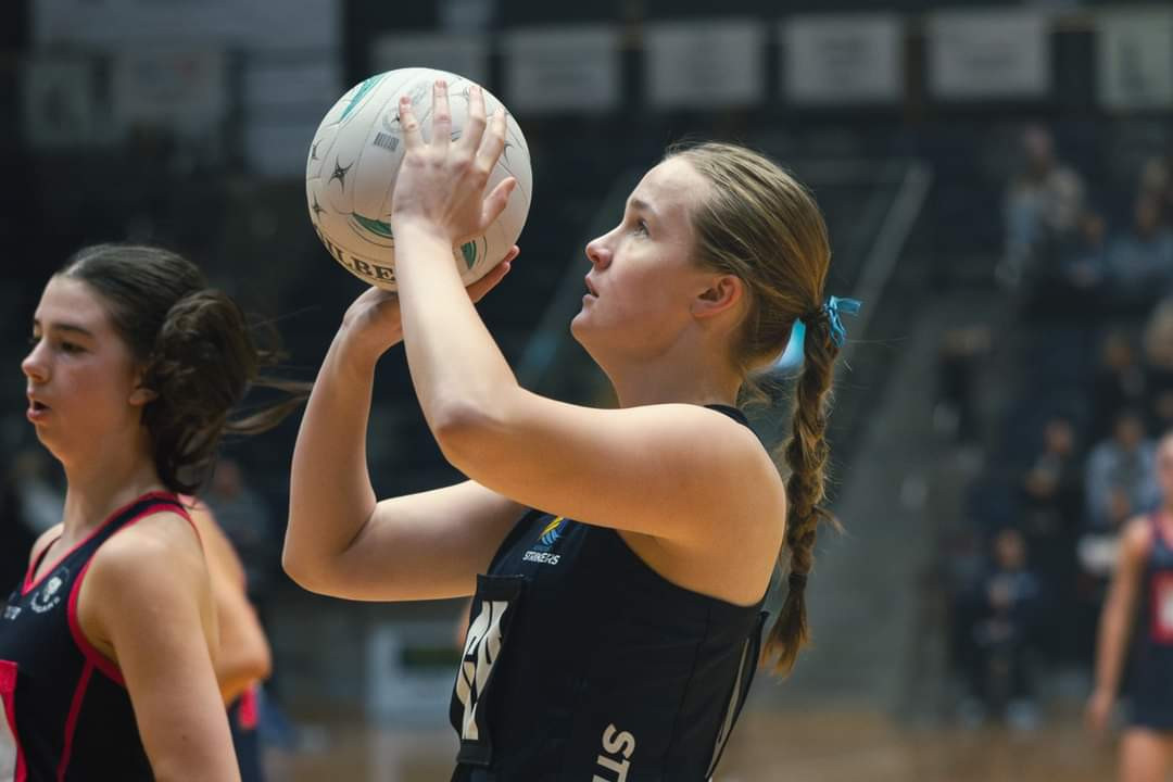 Jorja Clode during her debut match for the Strikers. PHOTO: SPINKSCAPES