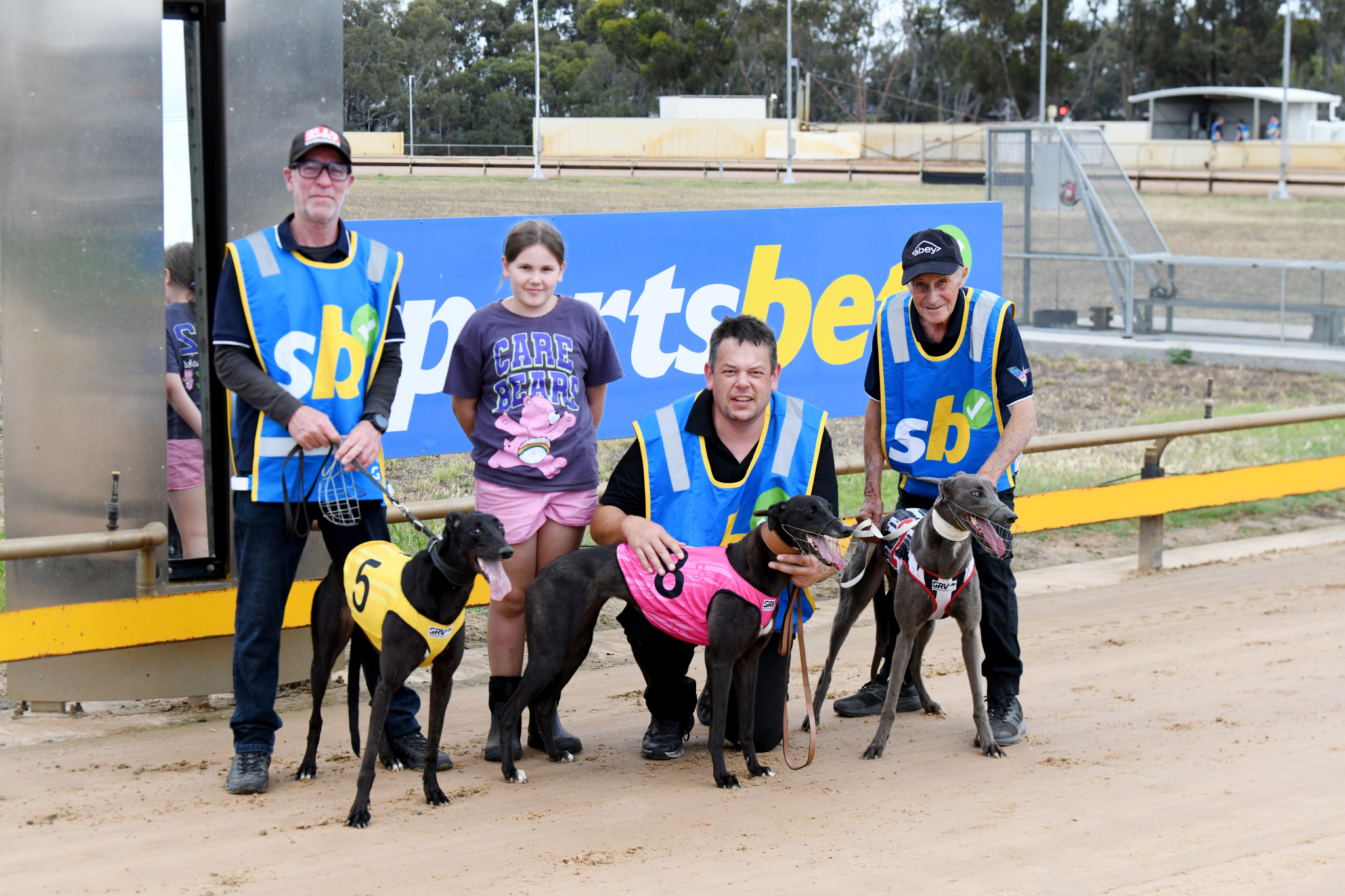 Nathan Jenner and daughter Ebony with Flying Tully centre flanked by left Greg Turnbull and right Victor Millington with Solar Ebony. PHOTO: PETER CARTER