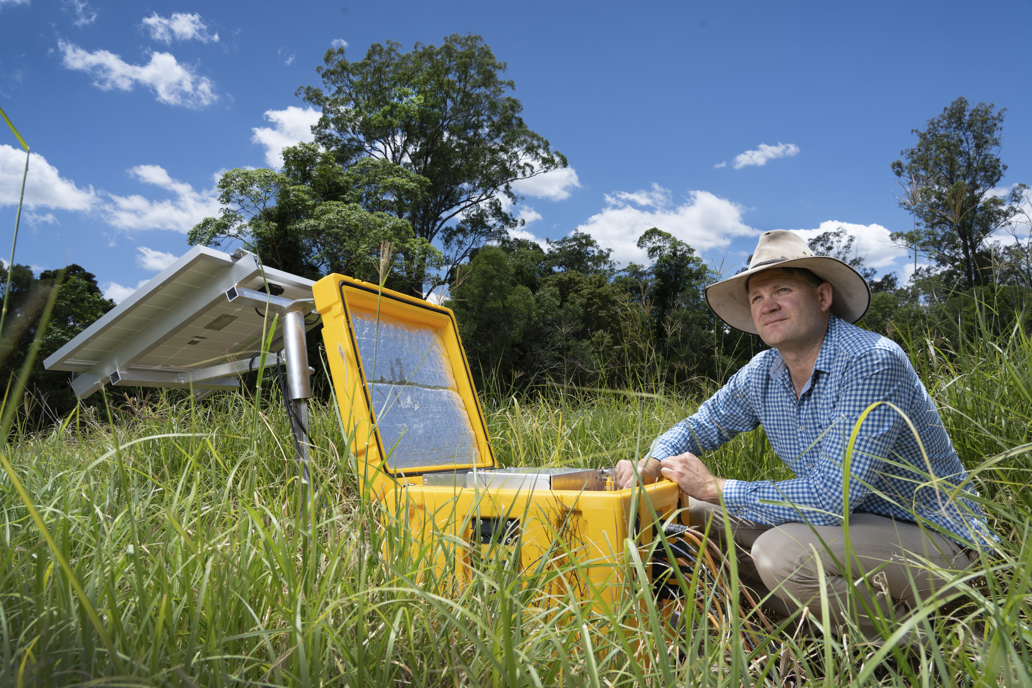 Professor David Rowlings will lead a tri-state study of the greenhouse gas emissions that develop as crop residue breaks down.