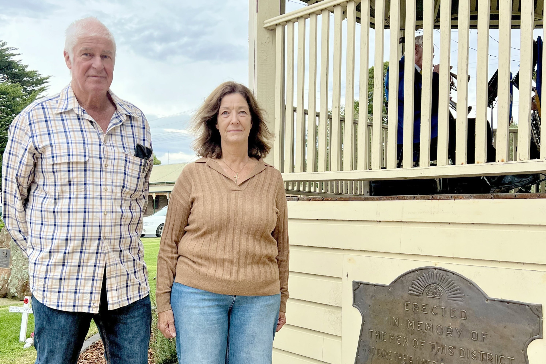 Peter and Dianne Ellifson stand proudly next to the Natimuk Cenotaph, honouring the legacy of their family members who served in both World Wars. Photo: TAYYAAB MASROOR