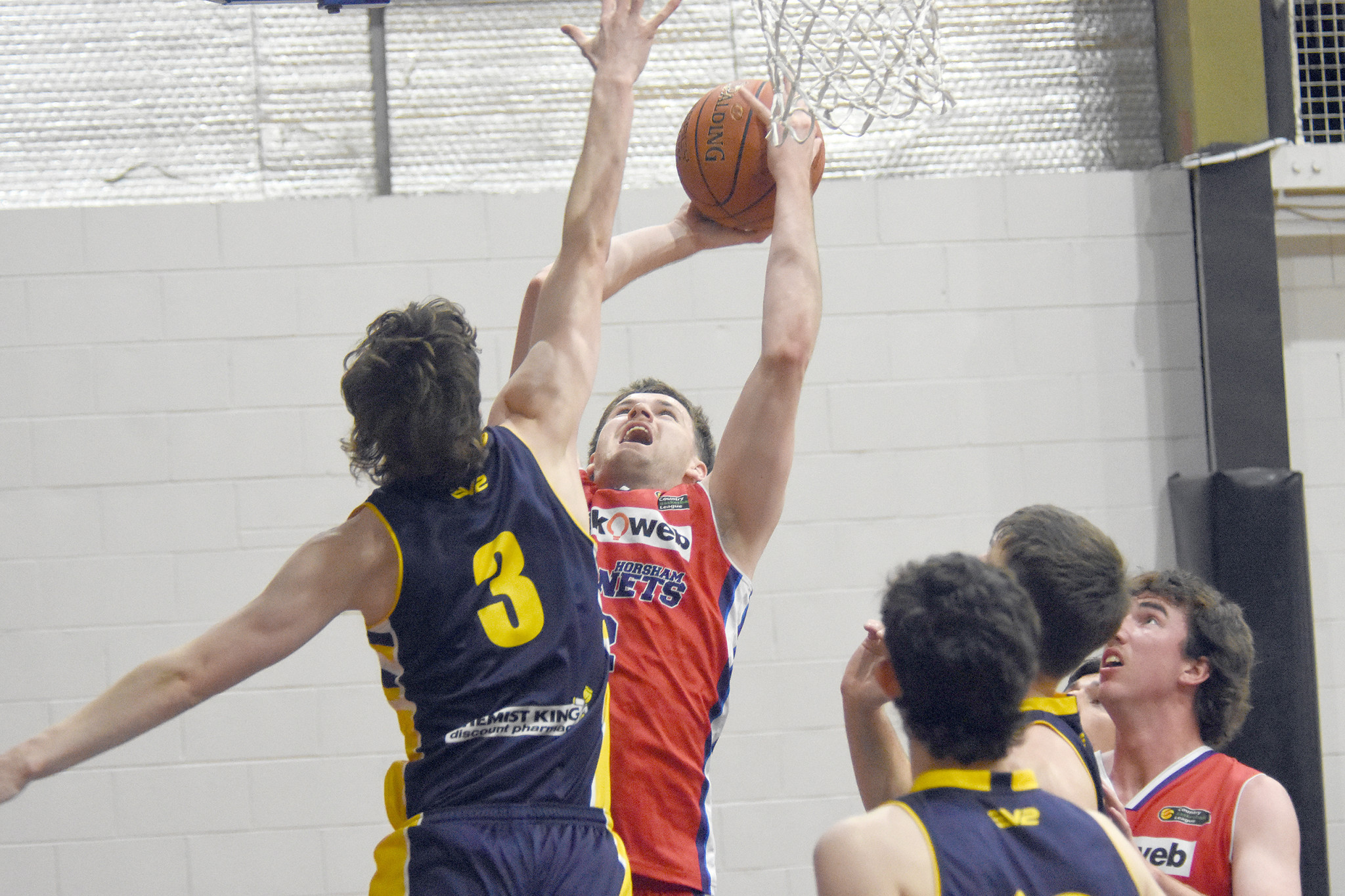 Austin McKenzie being pressured by Mt Gambier's Toby de Wit as he goes for a shot in round seven. He scored 29 points in their 70-78 loss.