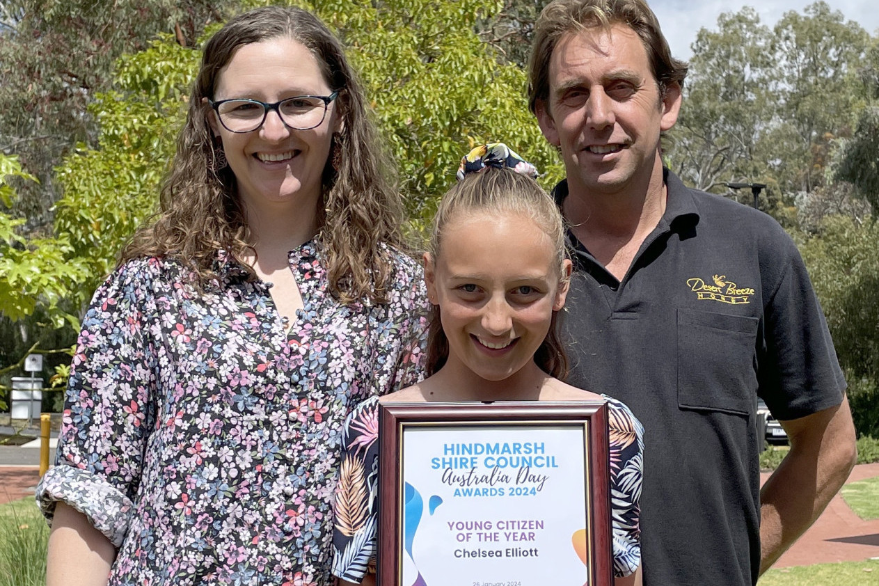 Hindmarsh Young Citizen of the Year Chelsea Elliot, with her parents Vicki and Leon Elliott.