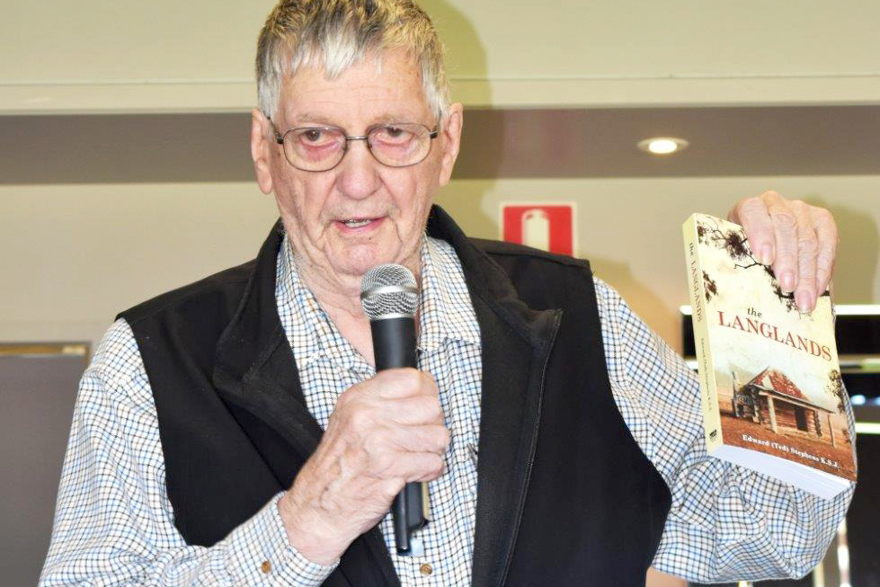Langlands descendant Ted Stephens speaks at the history groups' 60 anniversary. Photo: TRACEY POTATAU-WRIGHT.
