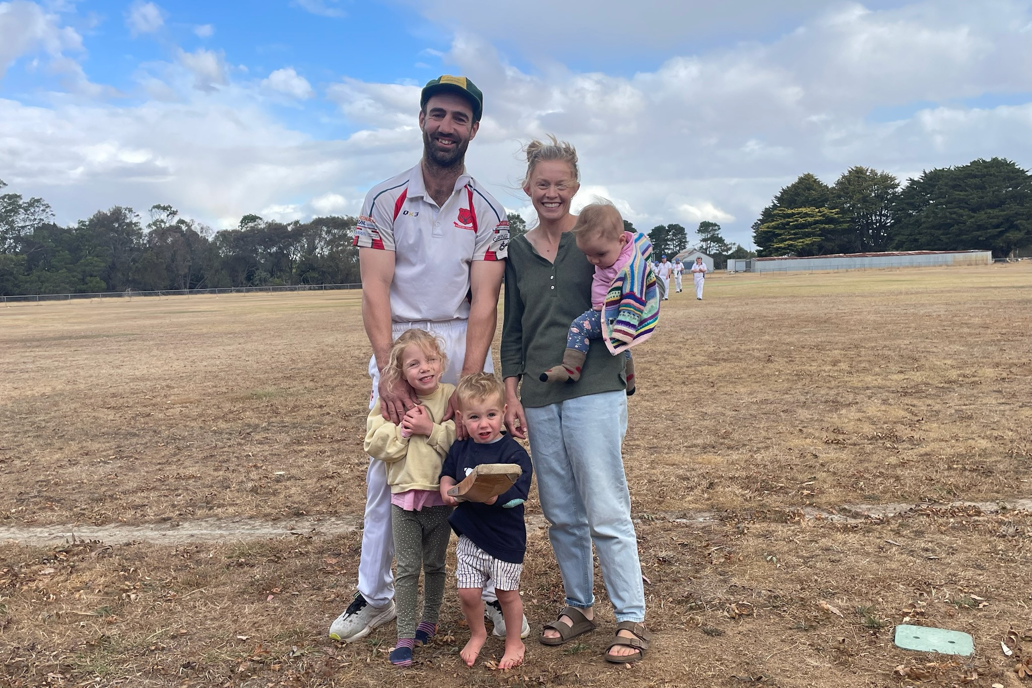 Simon Close with his wife Kathryn and children L-R: Alice, Harry and Millie.