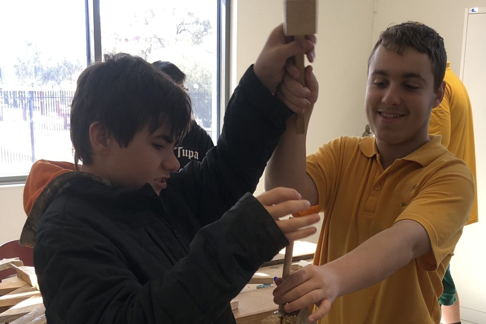 Support a fantastic educational project this Saturday, November 15, by visiting the Warracknabeal Market! You can grab one-of-a-kind hand-crafted masterpieces on sale there.