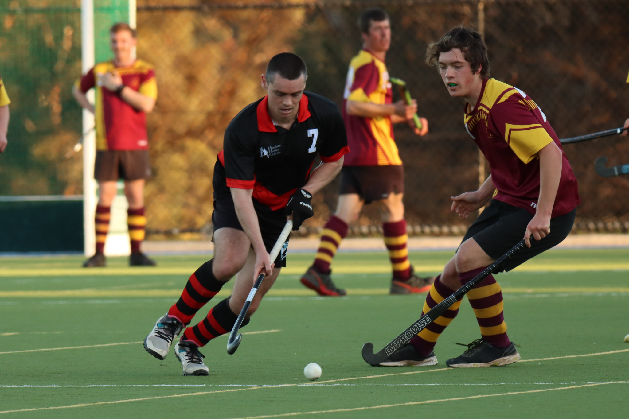 Horsham Hurricanes’ Jason Harris runs the ball past Warrack Hoop Oskar Nuske.