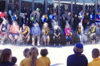 Fifteen staff and students embraced the ice bucket challenge, and fifteen lucky students had the honour of tipping the buckets.