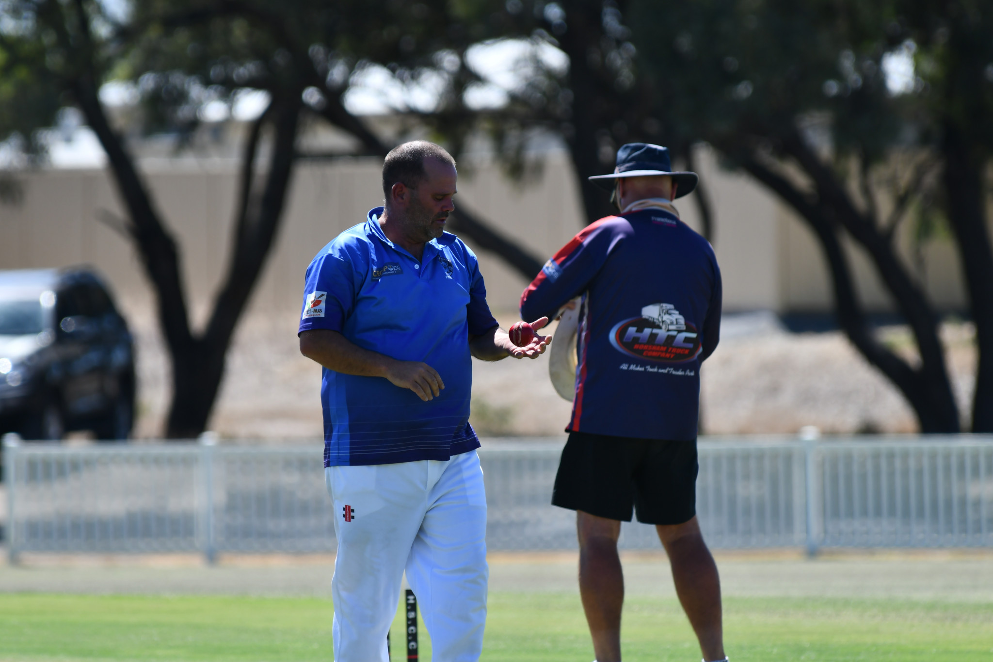 Scott McCurdy (Rup/Minyip Panthers) gets ready to bowl. He took 1/35 (8) with one maiden. PHOTO: CHRIS GRAETZ